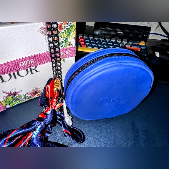 Authentic Dior Royal Blue Cosmetic Pouch Converted Crossbody with Gift Box NWOT - Picture 3 of 8